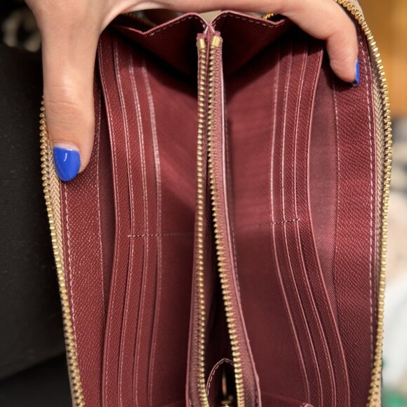 Coach - Long Zip Around Wallet w/ Wristlet Strap - Beige / Gold - Picture 3 of 4